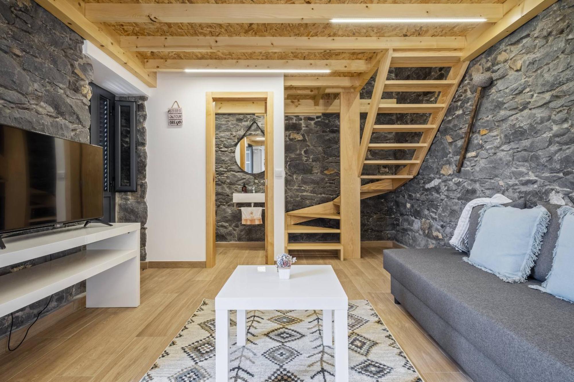 Mountain Retreat By Madeira Sun Travel Villa Порто Мониз Екстериор снимка