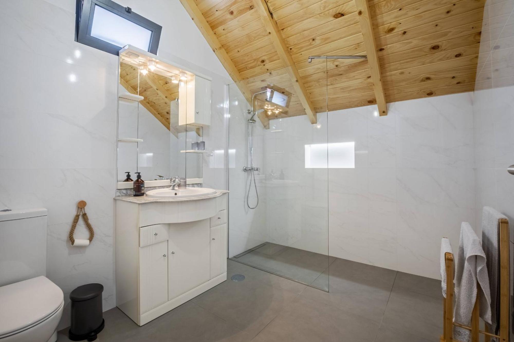 Mountain Retreat By Madeira Sun Travel Villa Порто Мониз Екстериор снимка