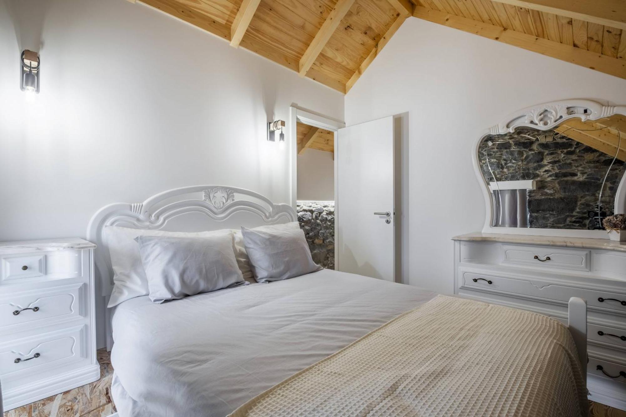 Mountain Retreat By Madeira Sun Travel Villa Порто Мониз Екстериор снимка