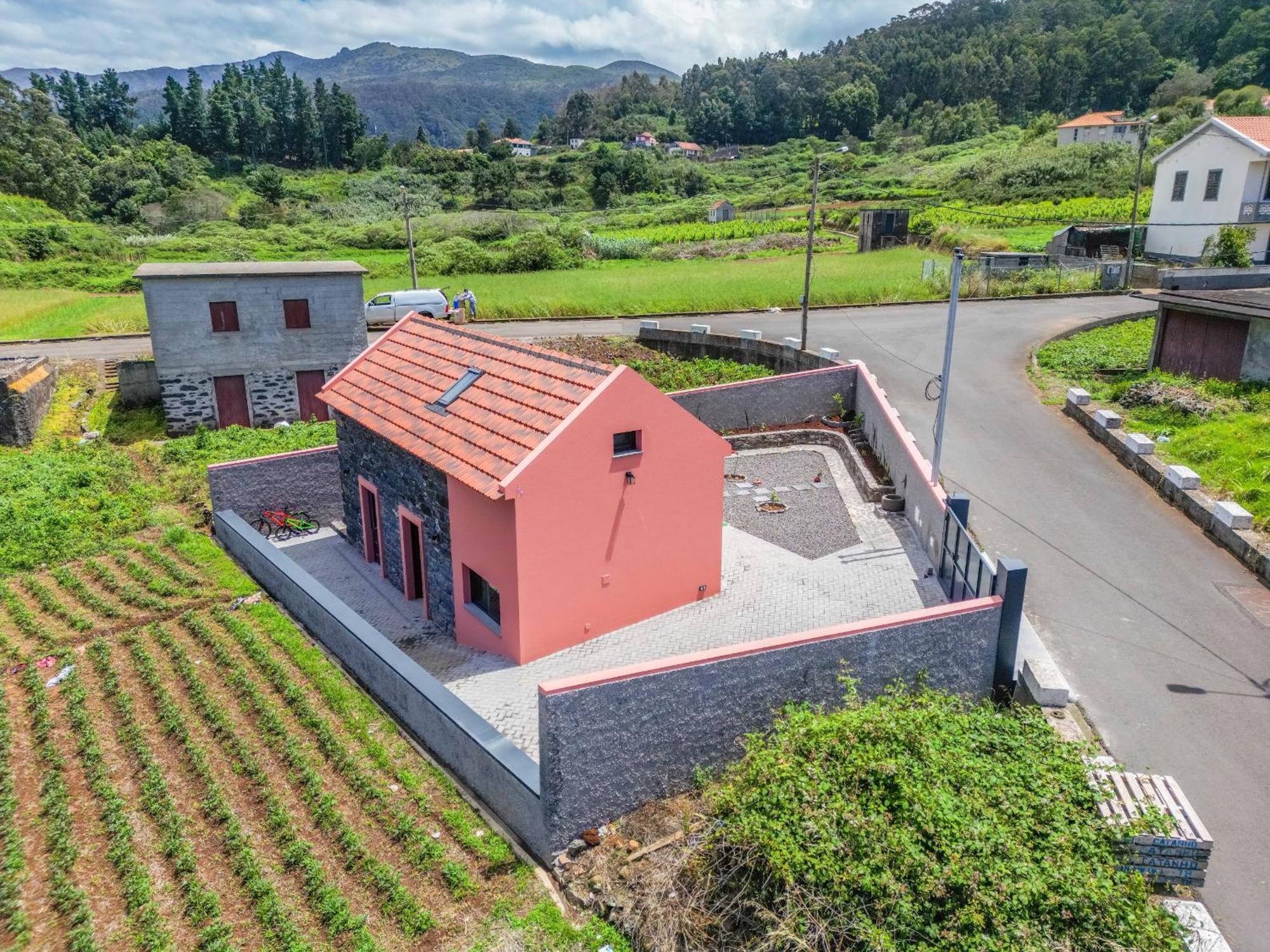 Mountain Retreat By Madeira Sun Travel Villa Порто Мониз Екстериор снимка